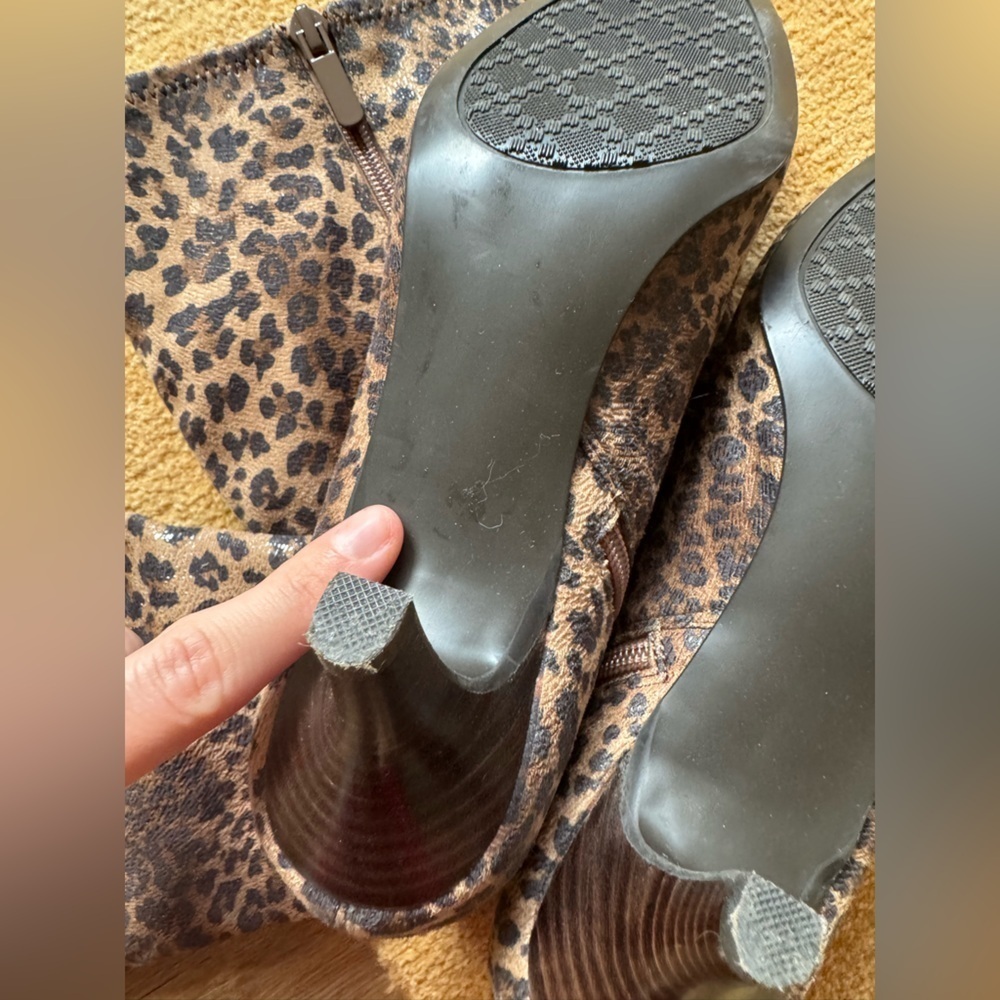 NIB Vintage Impo Cheetah Knee High Boots - Picture 4 of 7